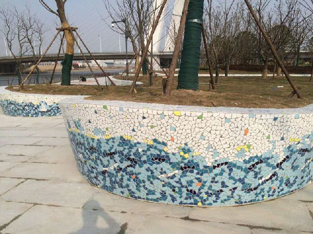 南通市通吕运河挡墙碎瓷片陶瓷碎片工程案例